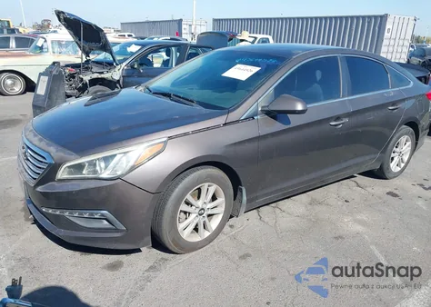 2015 Hyundai Sonata Se z USA, uszkodzony, nr VIN 5NPE24AF3FH200523